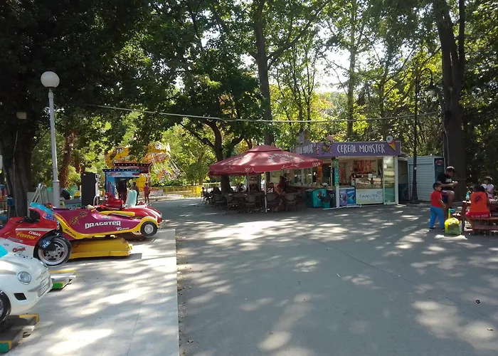 Steady - Guests Pansiyon Varna