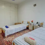 Steady - Guests Homestay Varna