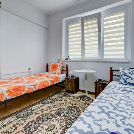 Quarto em Acomodações Particulares Steady - Guests Varna